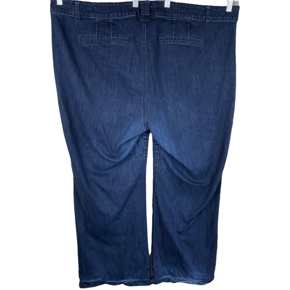 Lane Bryant High-rise Boot Cut Stretchy Denim Blue Jeans Size 28 Trouser Pants - Picture 7 of 8
